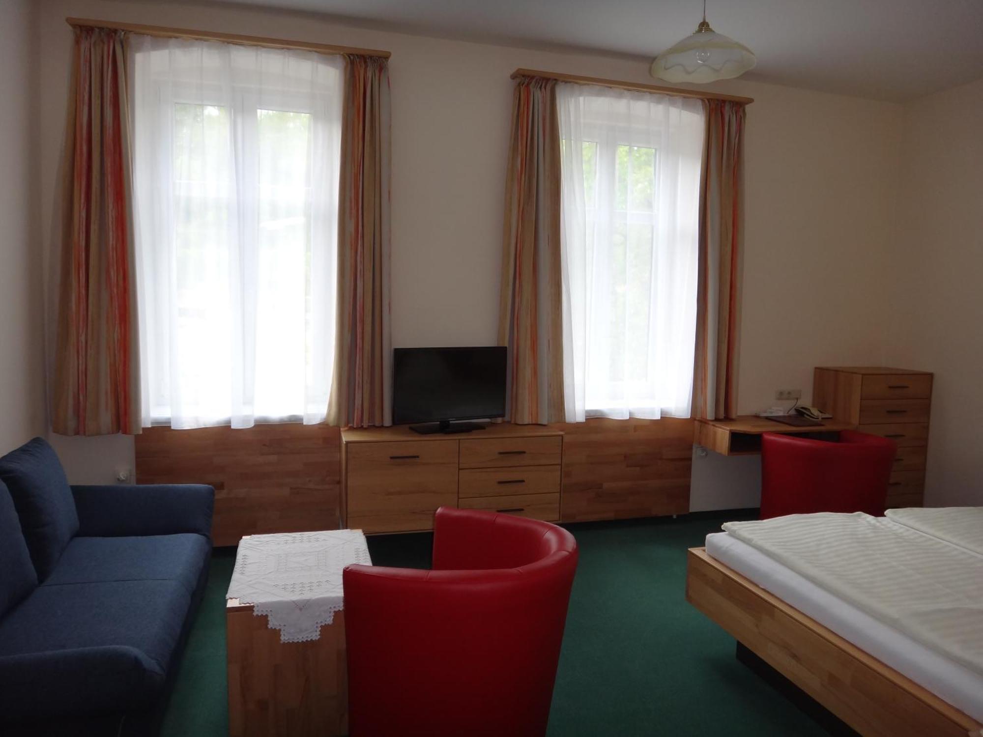 Donau-Rad-Hotel Wachauerhof Marbach an der Donau Buitenkant foto
